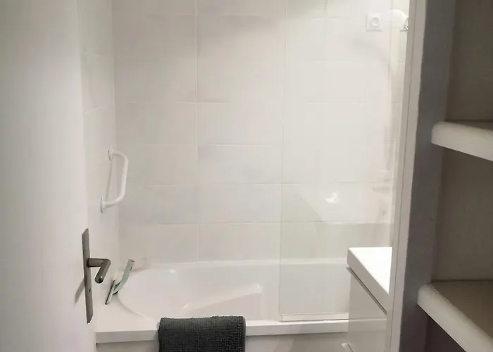 “塔马里斯”公寓 公寓